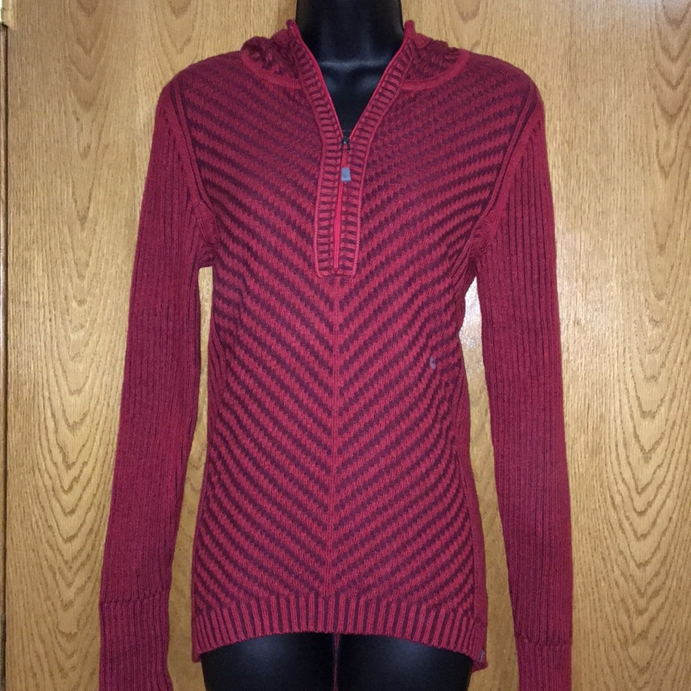 Eddie Bauer scarlet hoodie